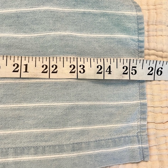 Vintage | Light Blue Chambray Button Shirt Embroidered Carousel Horse Westbound - Picture 5 of 7